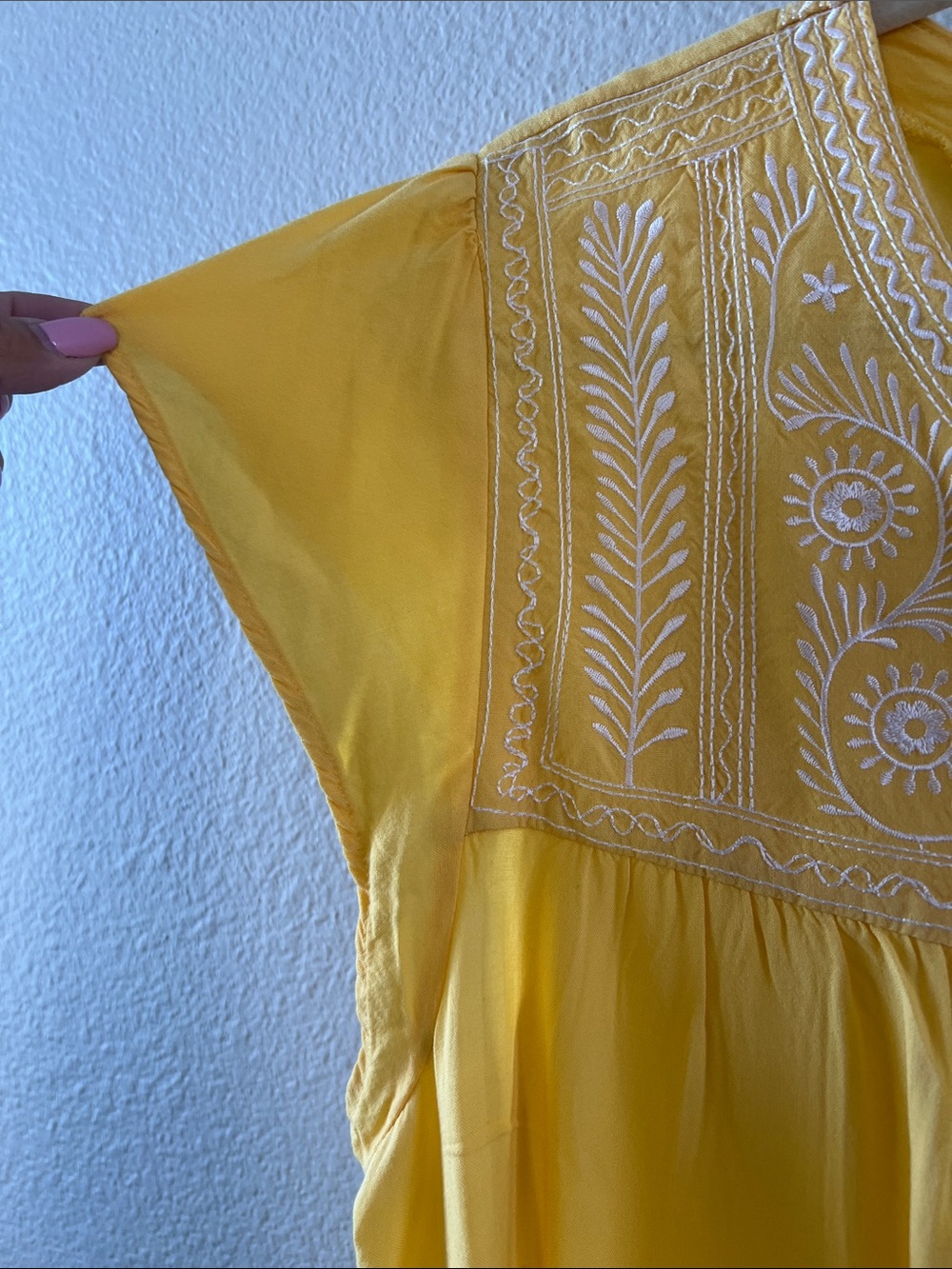 Faded Glory Yellow Embroidered Cap-Sleeve Blouse - Picture 3 of 7